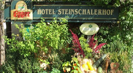 HD Bioprodukte bei Steinschalerhof Schild